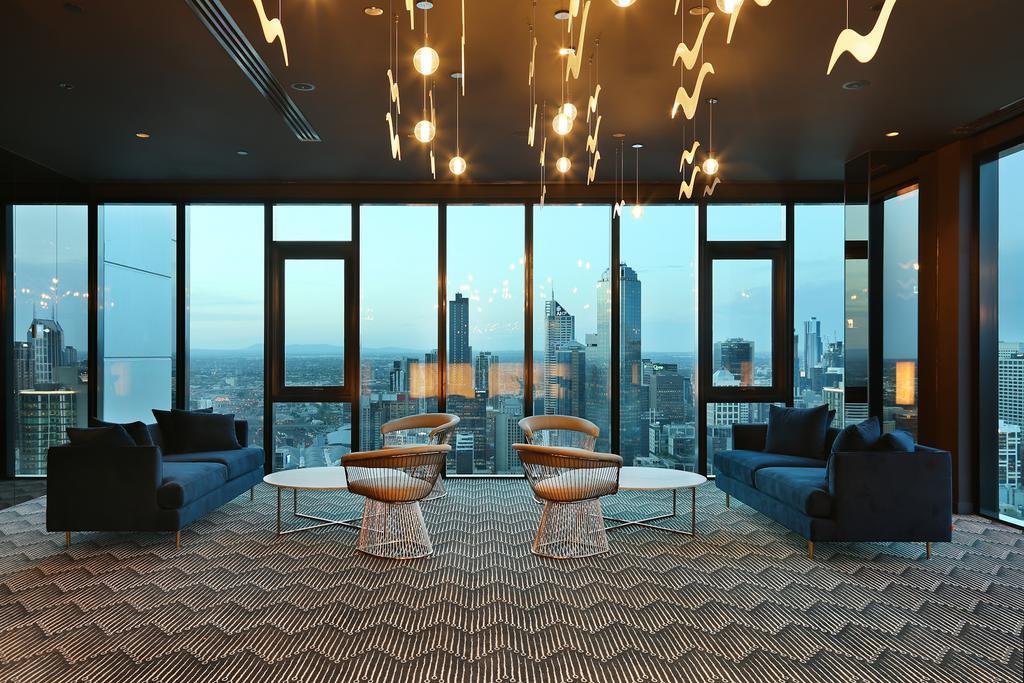 Experience Platinum Hotel Apartments Мелбърн Екстериор снимка